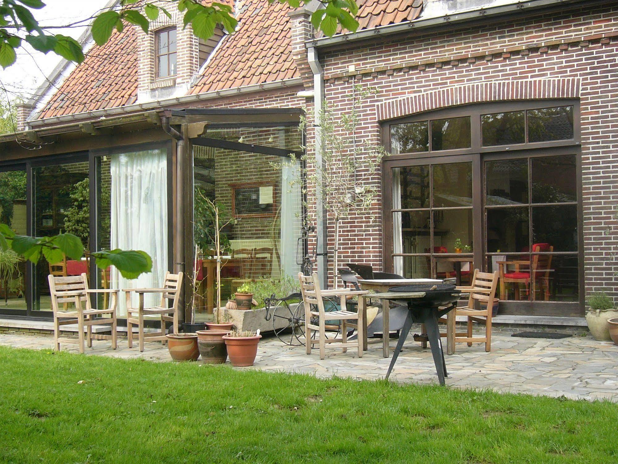 Hotel Troopeird Kortrijk Exterior foto